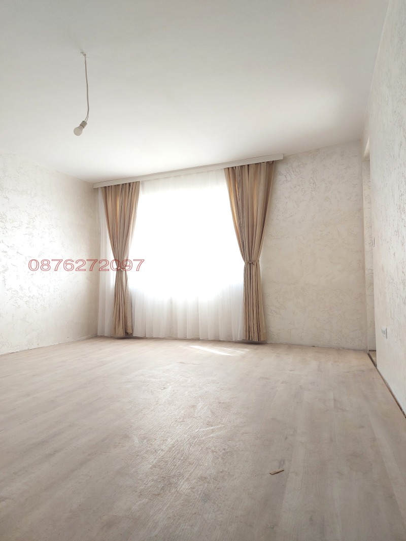 Продава 3-СТАЕН, гр. Варна, Погреби