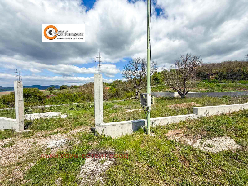 Продава  Парцел, област София, гр. Сливница •  150 000 EUR • ID 28179407 — holmes.bg - [1] 