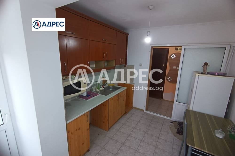 Продава 2-СТАЕН, гр. Разград, Център, снимка 7 - Апартаменти - 54111323