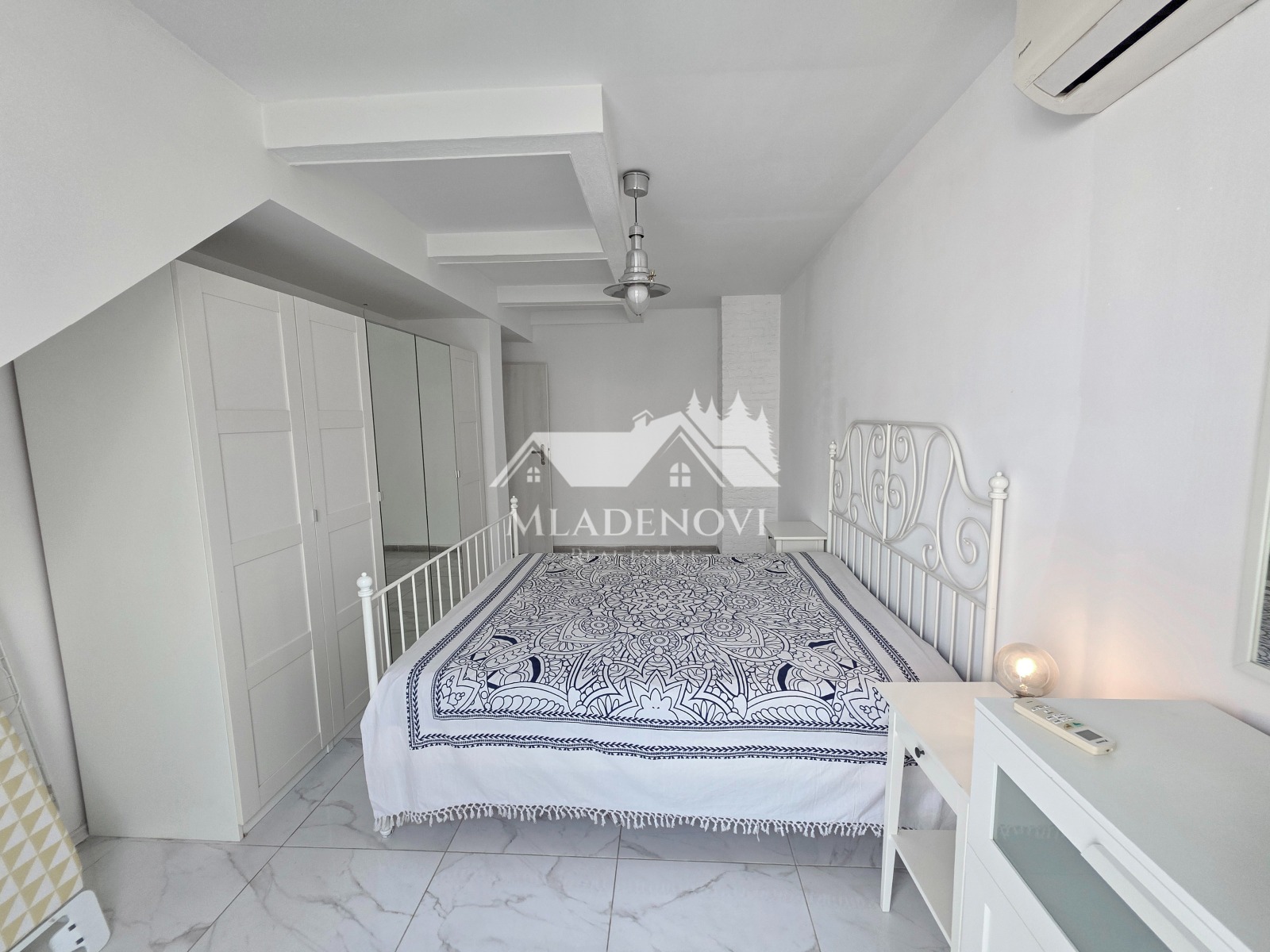 Продава 3-СТАЕН, гр. Бургас, Център, снимка 13 - Апартаменти - 56475587