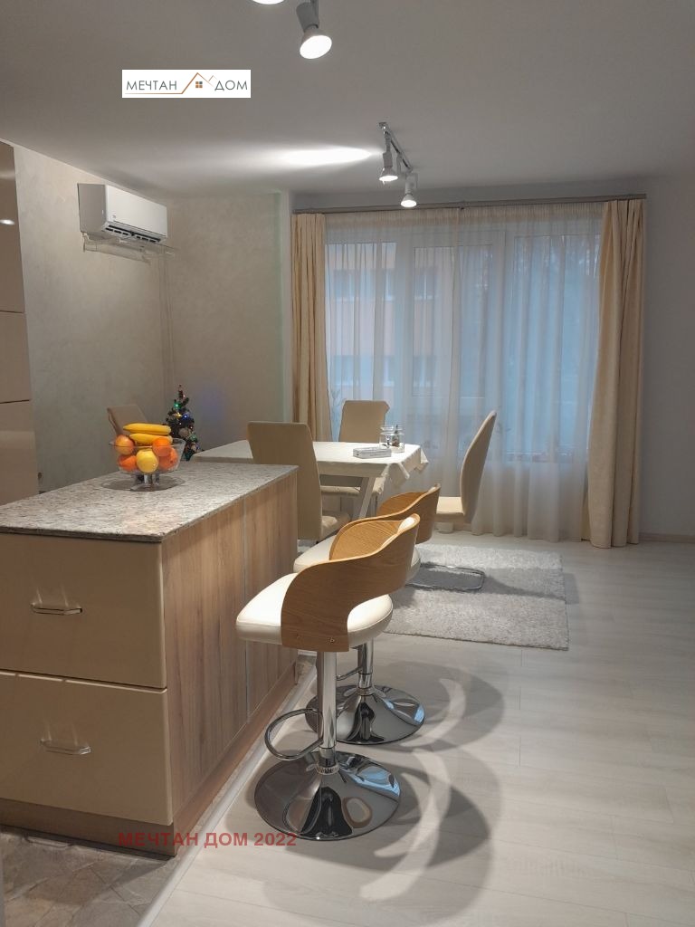 Продава  2 slaapkamers Ruse , Rodina 1 , 92 кв.м | 13939494 - изображение [2]