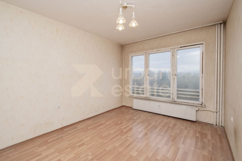 Продава 3-СТАЕН, гр. София, Люлин 6, снимка 2 - Апартаменти - 53456086