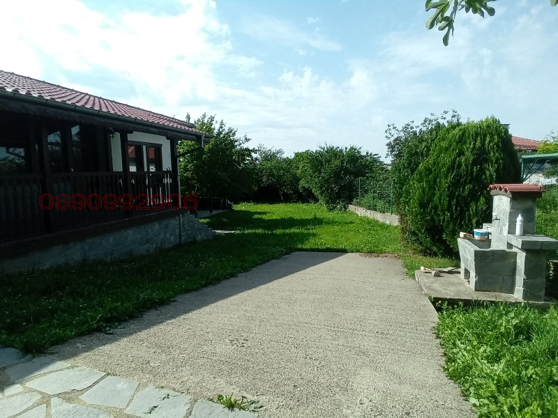 Продава КЪЩА, гр. Шипка, област Стара Загора, снимка 3 - Къщи - 53030881