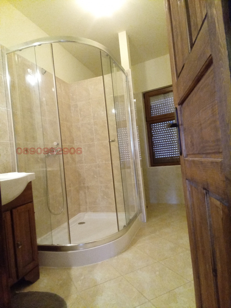 Продава КЪЩА, гр. Шипка, област Стара Загора, снимка 17 - Къщи - 53030881