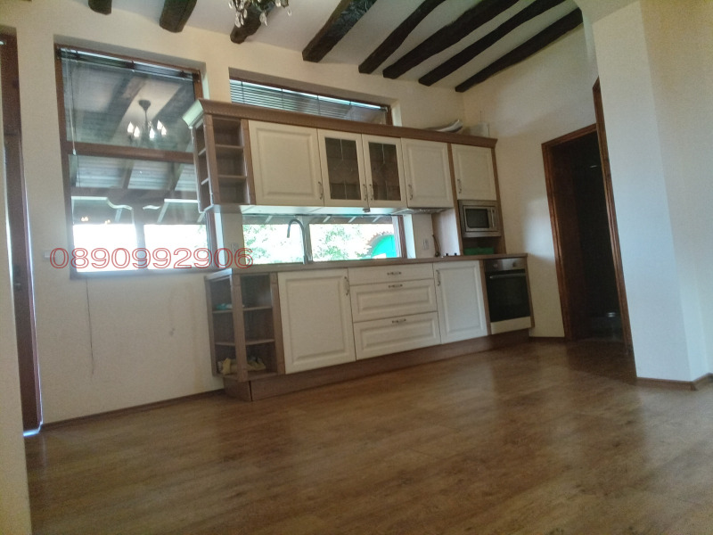 Продава КЪЩА, гр. Шипка, област Стара Загора, снимка 9 - Къщи - 53030881