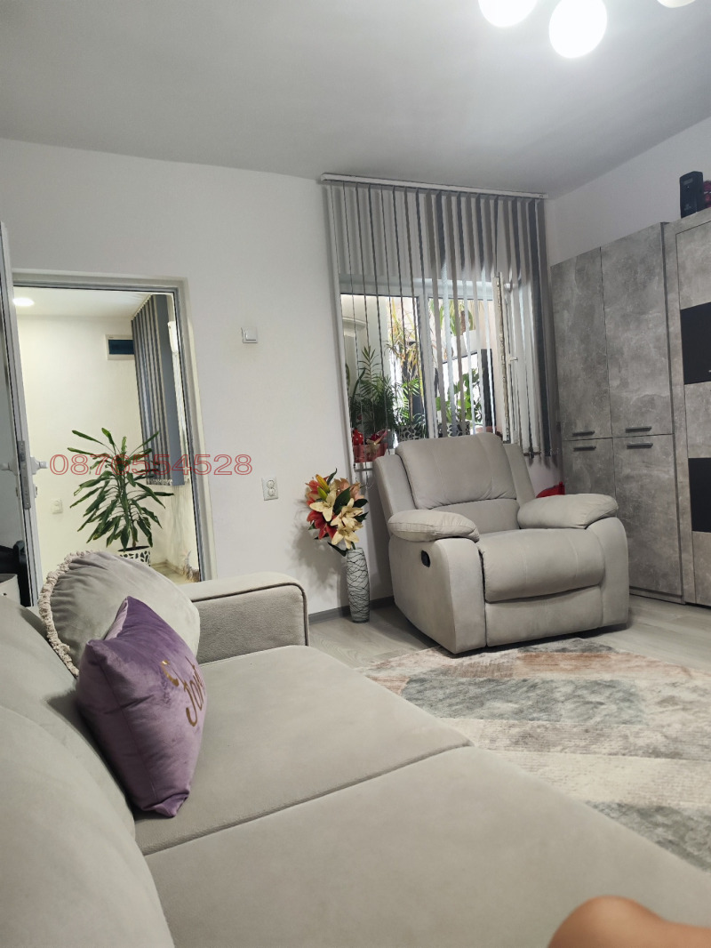 Продава  Къща град Добрич , Кралска зона , 153 кв.м | 28339056 - изображение [13]