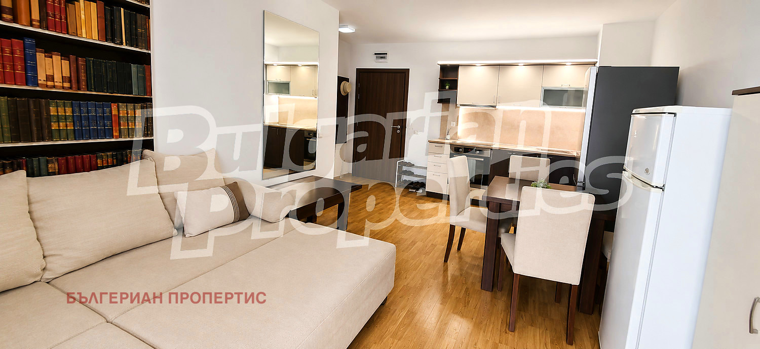Продава 2-СТАЕН, с. Лозенец, област Бургас