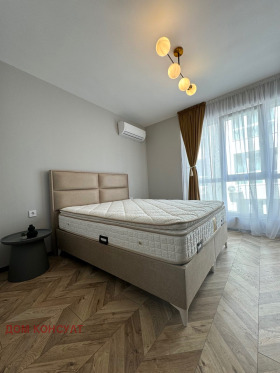 1 dormitorio Yuzhen, Plovdiv 4