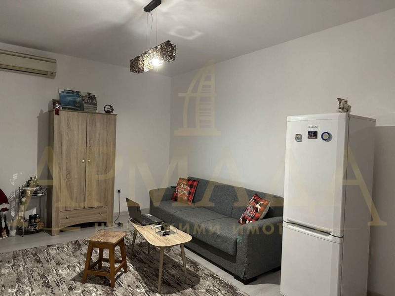 À venda  Estúdio Plovdiv , Kamenica 1 , 41 m² | 72777432