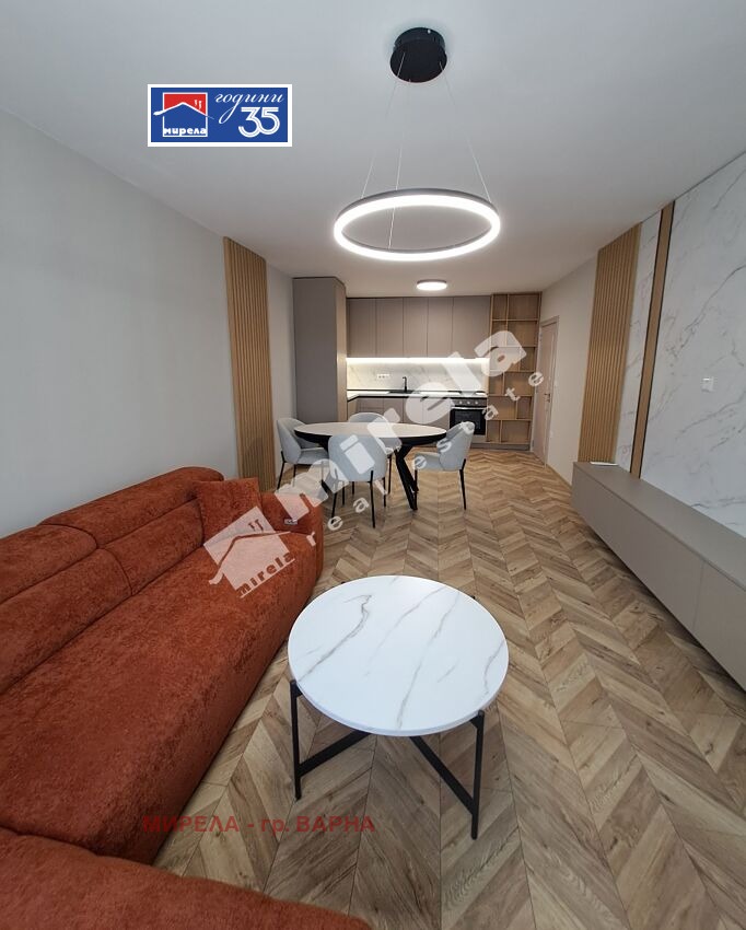 Продава 2-СТАЕН, гр. Варна, Централна поща, снимка 2 - Апартаменти - 56323459