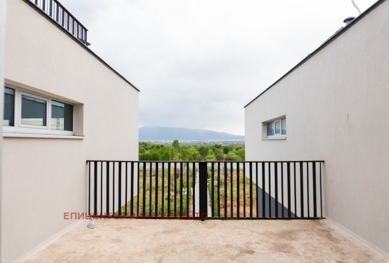 Na sprzedaż  3+ sypialni Sofia , Dobroslawci , 246 mkw | 96080719 - obraz [6]