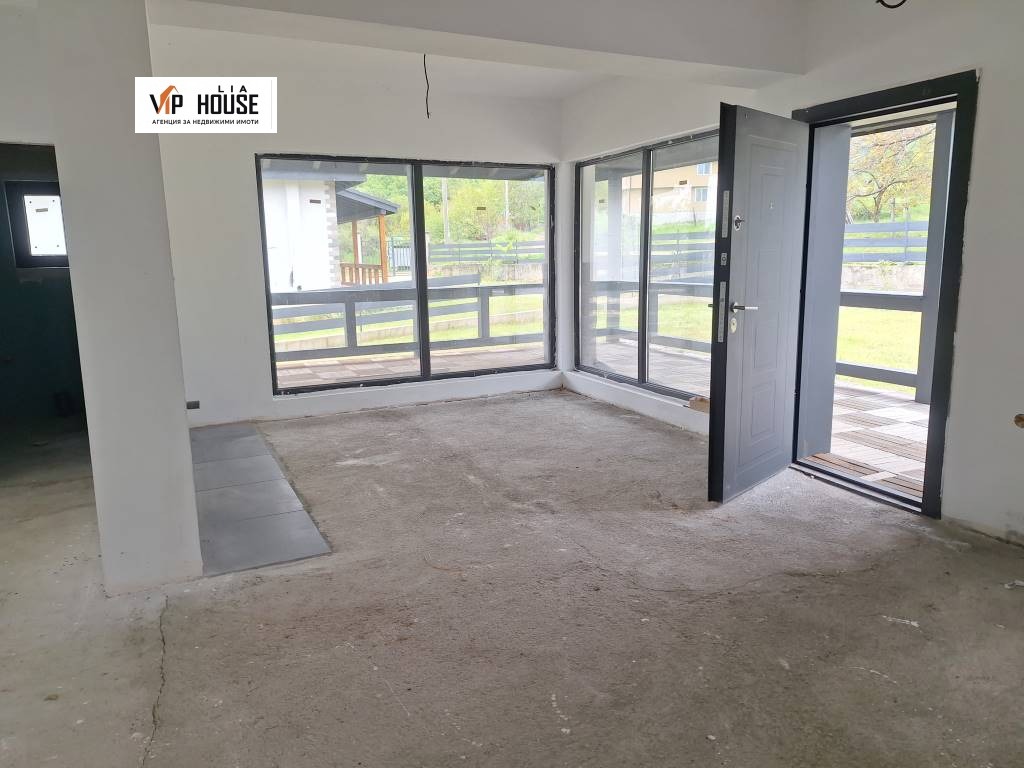 Продава КЪЩА, с. Симеоновец, област Пазарджик, снимка 2 - Къщи - 54393776