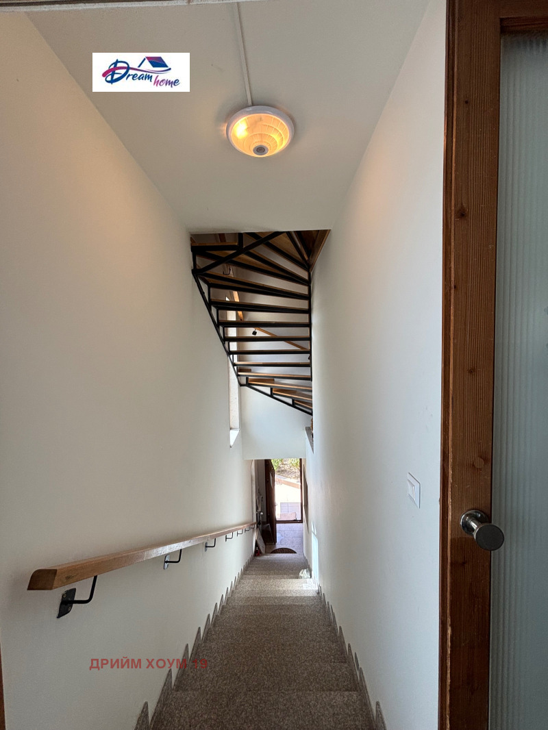 Zu verkaufen  Haus Warna , m-t Zelenika , 384 qm | 37481847 - Bild [5]
