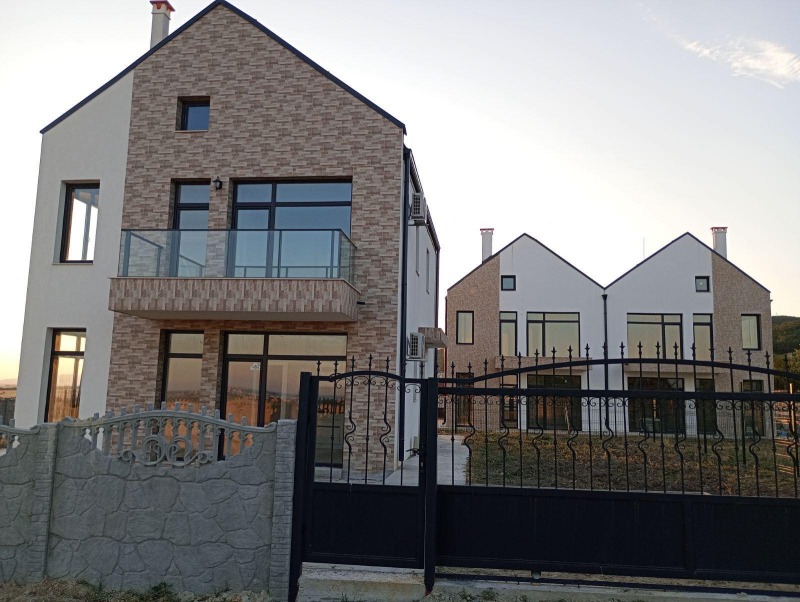 Продава КЪЩА, с. Кошарица, област Бургас, снимка 6 - Къщи - 53112448