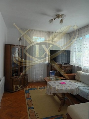 Продава КЪЩА, гр. Бургас, Сарафово, снимка 2 - Къщи - 54675807