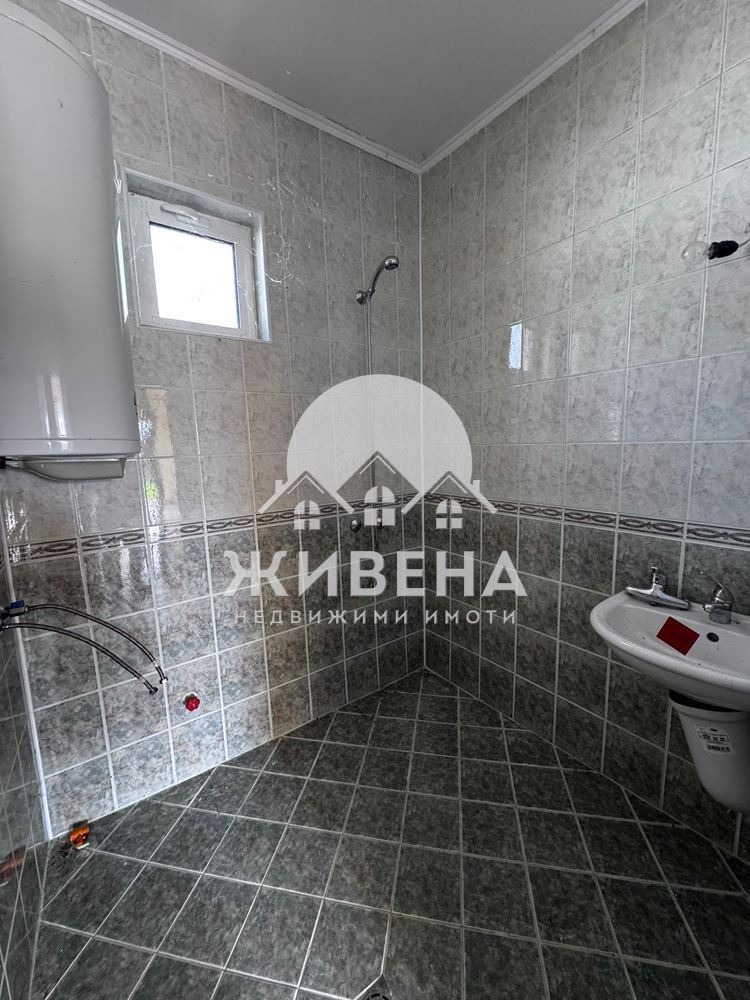 Продава КЪЩА, с. Соколово, област Добрич, снимка 13 - Къщи - 56130250