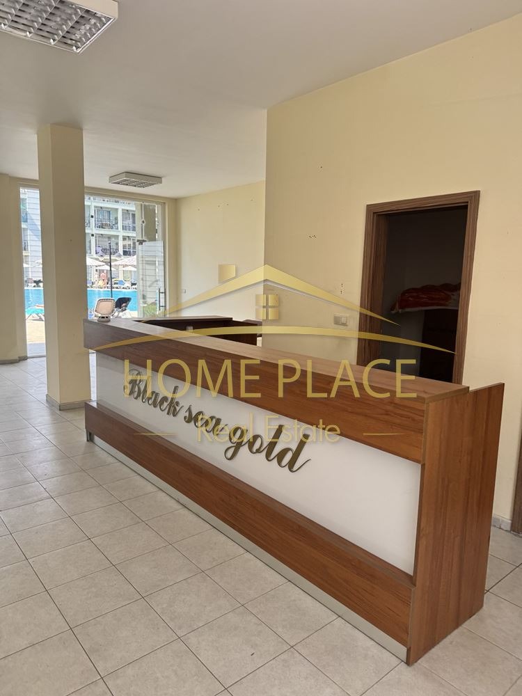 Продава МАГАЗИН, гр. Поморие, област Бургас, снимка 2 - Магазини - 53602677