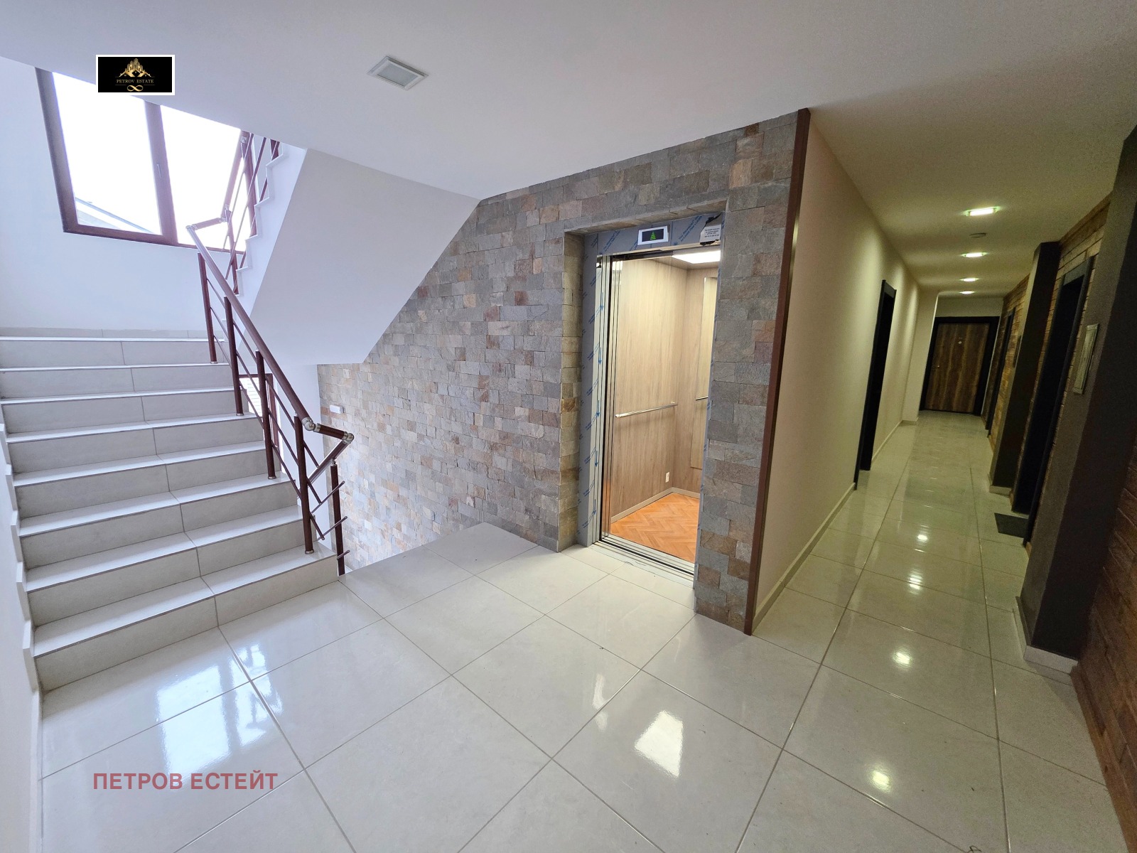 Продава 1-СТАЕН, гр. Велинград, област Пазарджик, снимка 2 - Апартаменти - 54399249