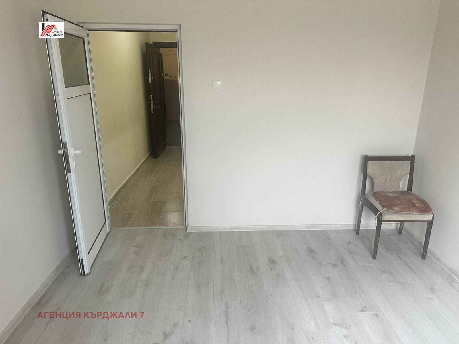 Продава 2-СТАЕН, гр. Кърджали, Център