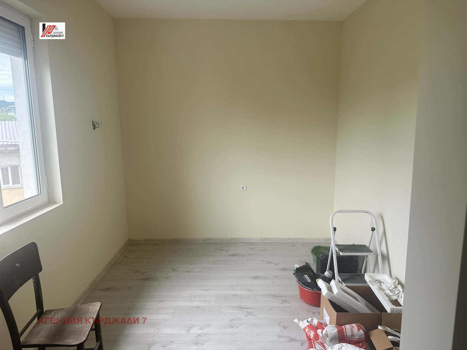 Продава 2-СТАЕН, гр. Кърджали, Център, снимка 5 - Апартаменти - 54695612