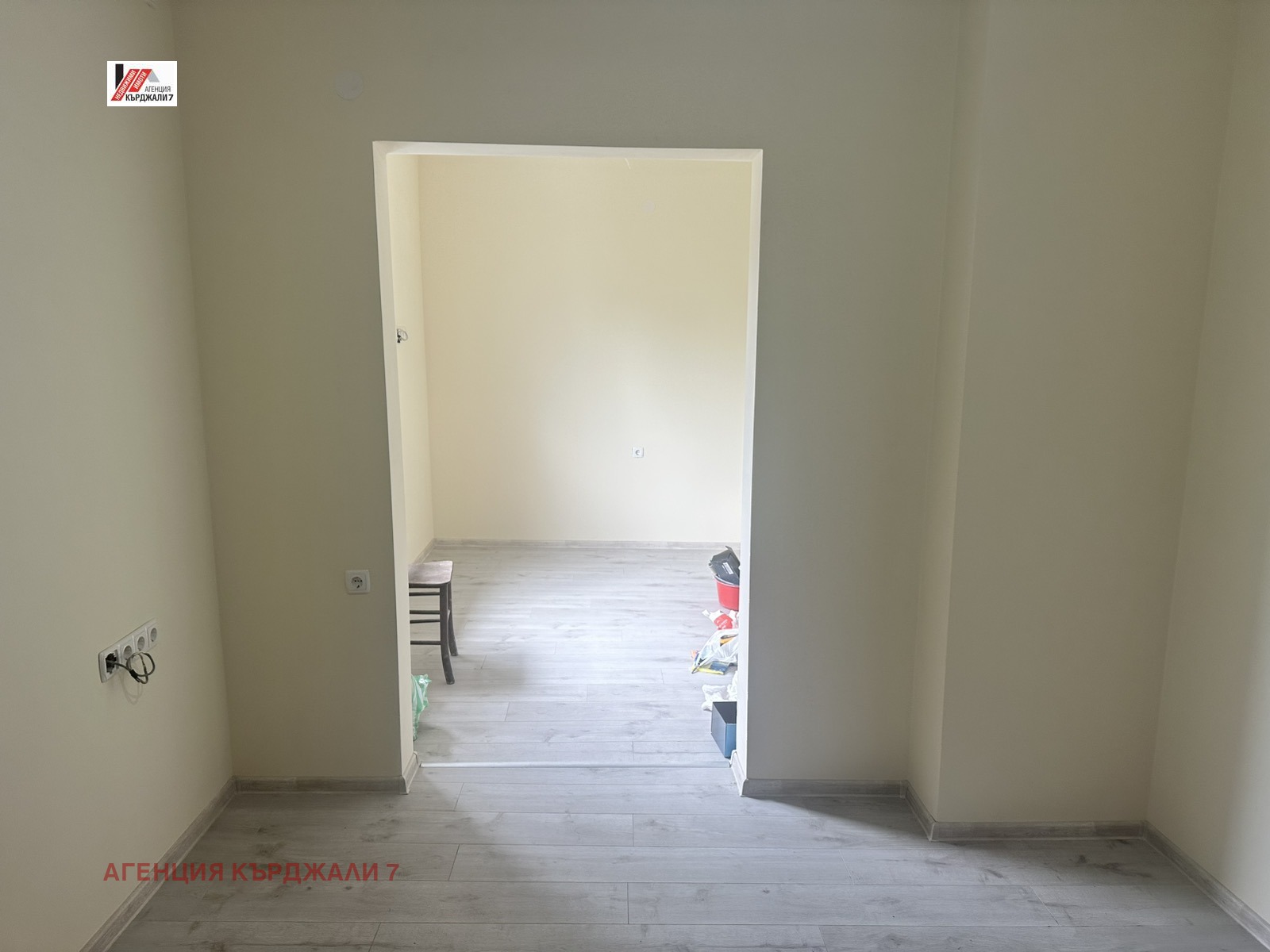 Продава 2-СТАЕН, гр. Кърджали, Център, снимка 3 - Апартаменти - 54695612