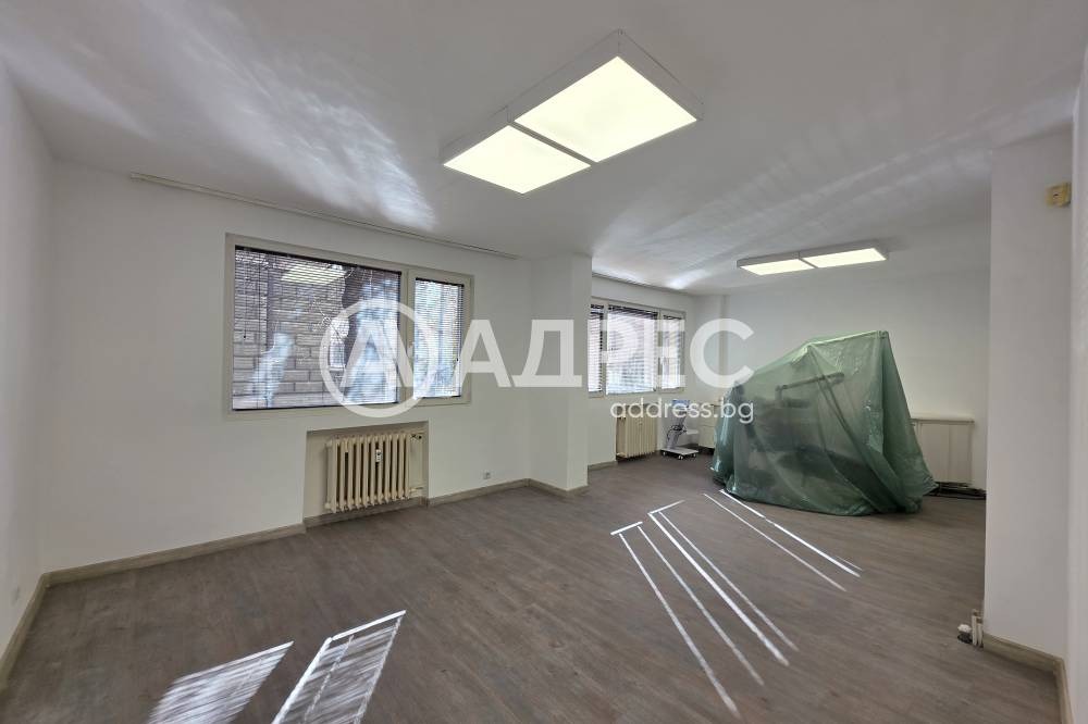 Продава 3-СТАЕН, гр. София, Център