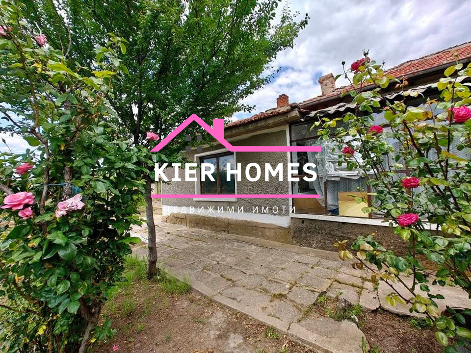 Продава КЪЩА, с. Гранит, област Стара Загора, снимка 2 - Къщи - 54065119