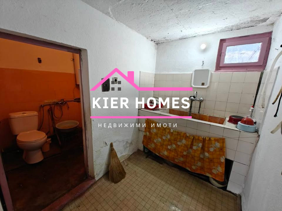 Продава КЪЩА, с. Гранит, област Стара Загора, снимка 16 - Къщи - 54065119