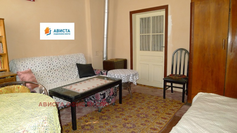 Продава КЪЩА в област София, гр. Долна баня - 160 кв.м / 82 000 € » 160 378.06 лв., АВИСТА ОФИС ЕКСПО