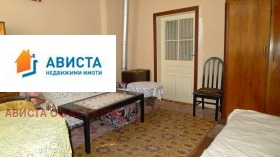 Дом Долна баня, область София