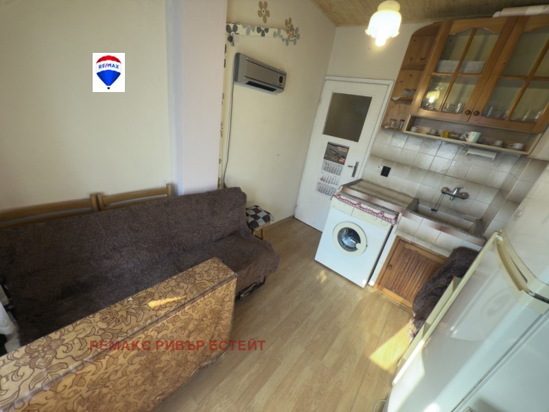 Продава  1-стаен град Русе , Хъшове , 33 кв.м | 75752703