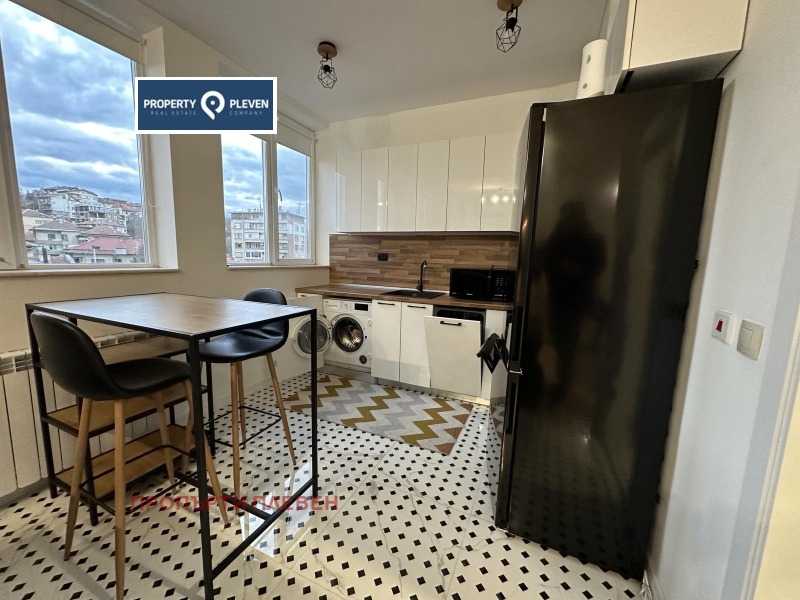 Продава 3-СТАЕН, гр. Плевен, Идеален център, снимка 3 - Апартаменти - 52812646