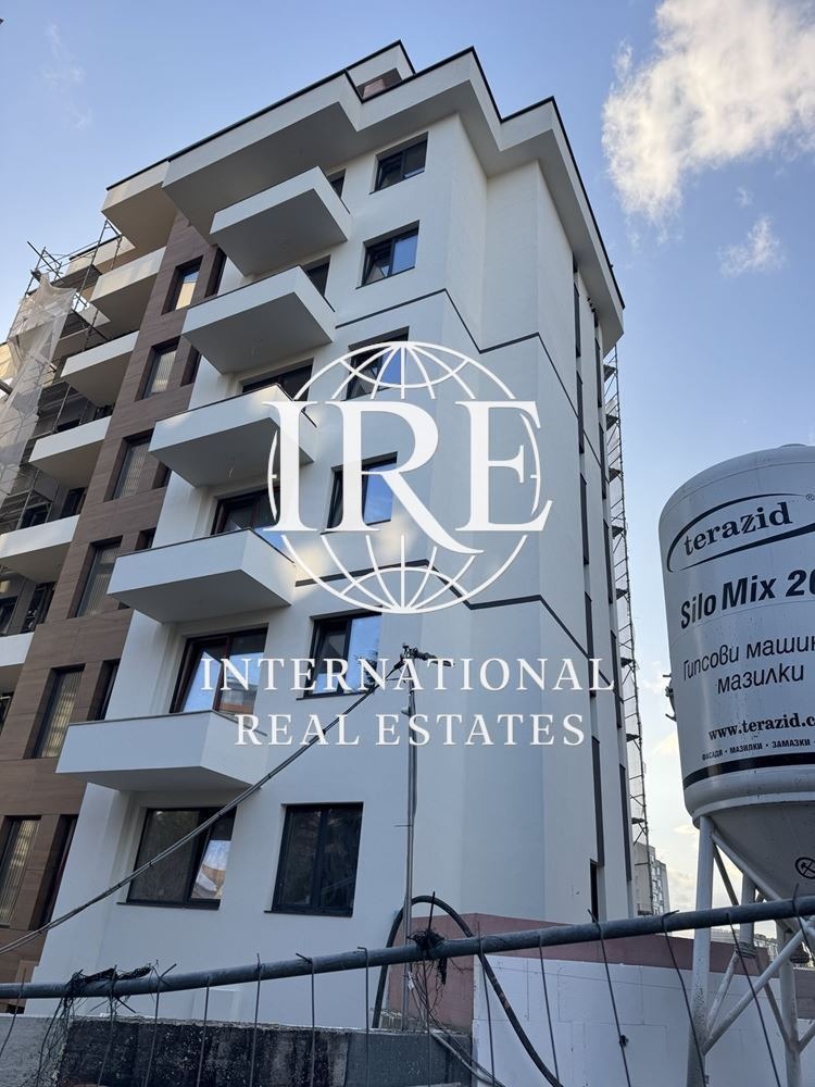 Продава 3-СТАЕН, гр. Варна, Бриз, снимка 2 - Апартаменти - 53521951