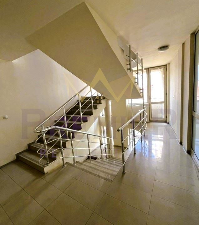 Продава ОФИС, гр. София, Белите брези, снимка 11 - Офиси - 53073273