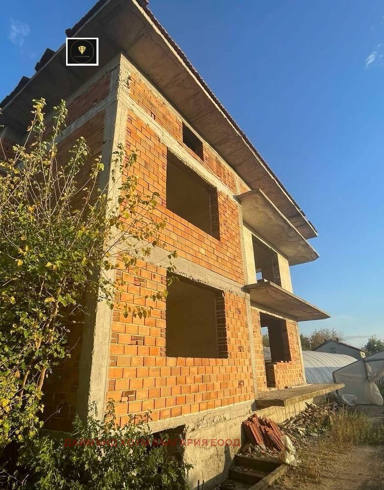 Продава КЪЩА, с. Маноле, област Пловдив, снимка 8 - Къщи - 55431930
