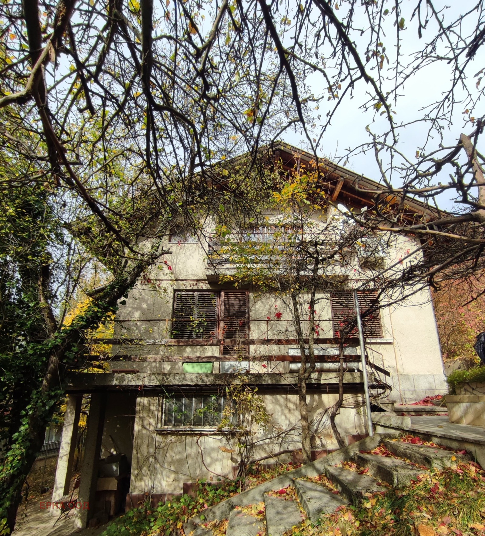 Продава КЪЩА, с. Церово, област София област