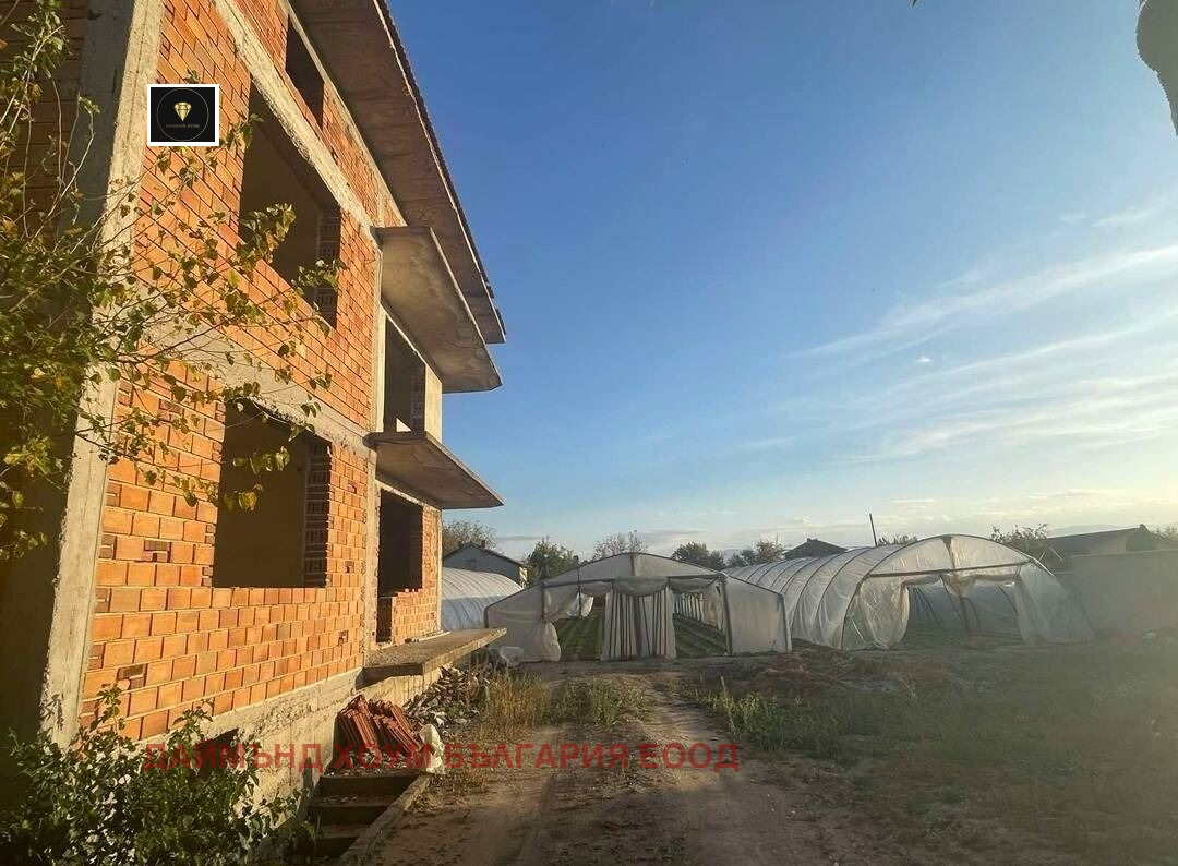 Продава КЪЩА, с. Маноле, област Пловдив, снимка 5 - Къщи - 55431930