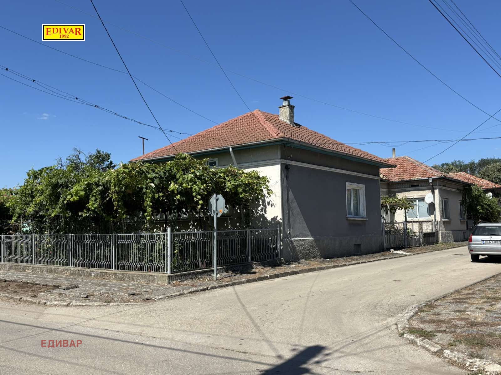 Продава КЪЩА, гр. Генерал Тошево, област Добрич, снимка 13 - Къщи - 56180547