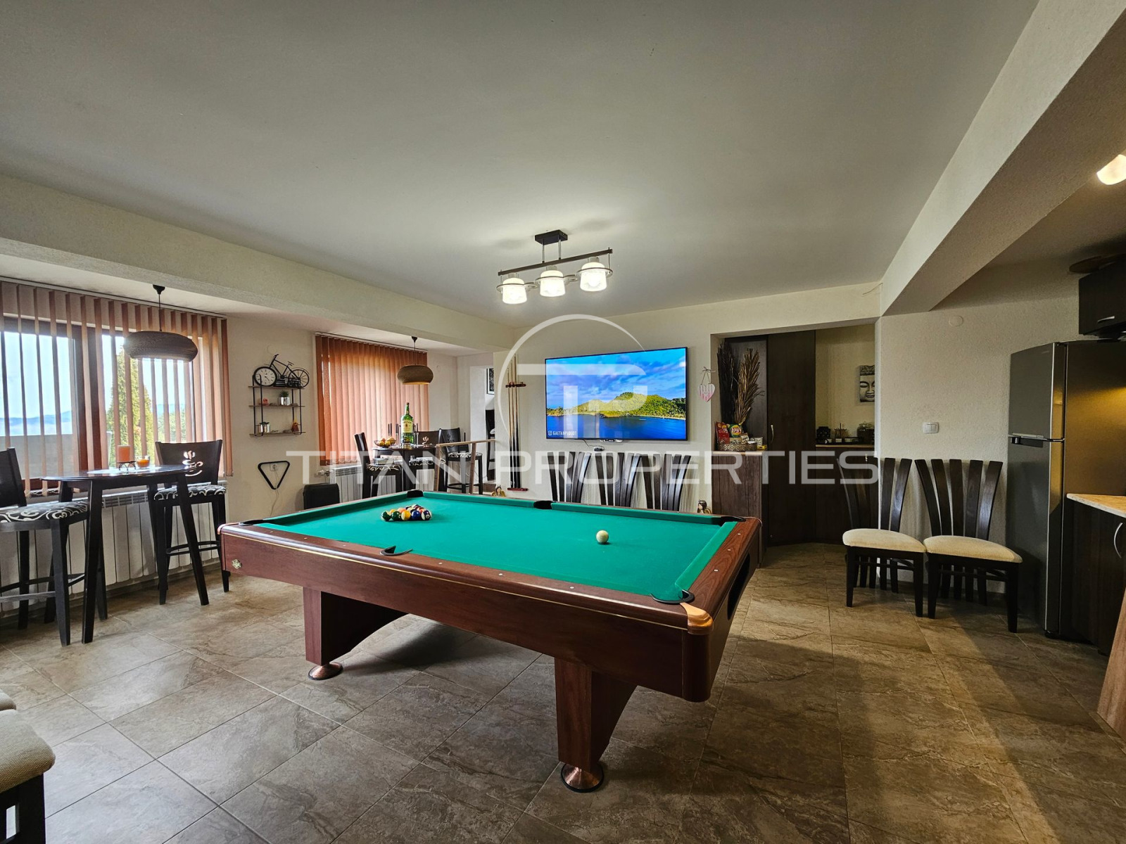 Продава ВИЛА, м-т Цигов чарк, област Пазарджик, снимка 13 - Вили - 53706024