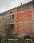 Продава КЪЩА, област Пловдив, с. Маноле • 142000 € / 277727.86 лв. • 63839759 11