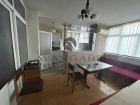 Продажба на тристайни апартаменти в град Пловдив — страница 21 - изображение 15 