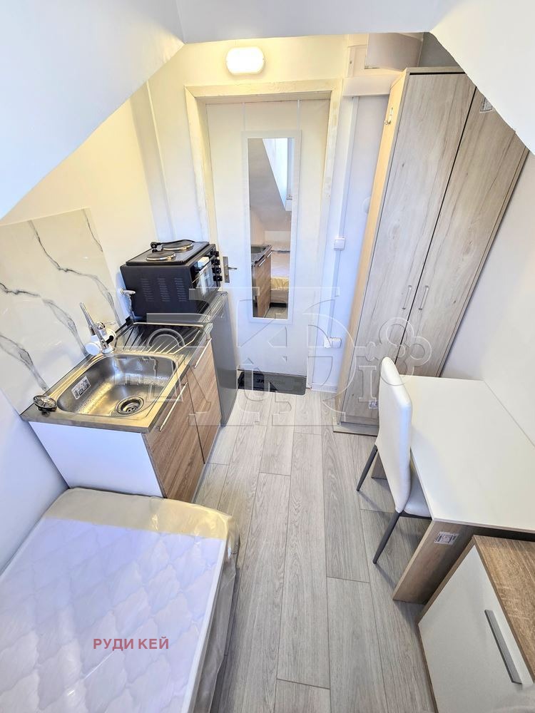 Продава 1-СТАЕН, гр. Варна, Колхозен пазар, снимка 6 - Апартаменти - 54462450