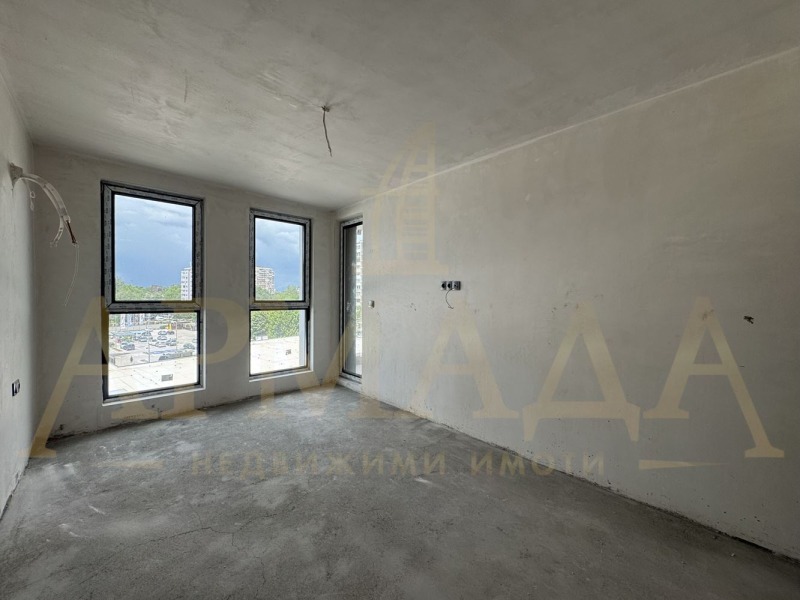 En venta  1 dormitorio Plovdiv , Karshiyaka , 70 metros cuadrados | 46681303 - imagen [2]