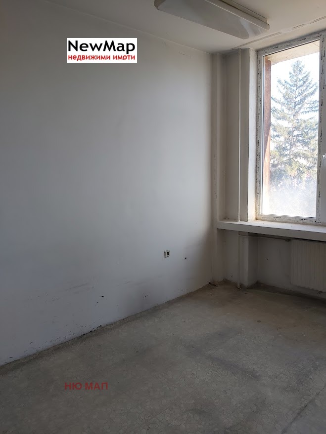 Продава  Офис град Плевен , Идеален център , 248 кв.м | 79567291 - изображение [8]