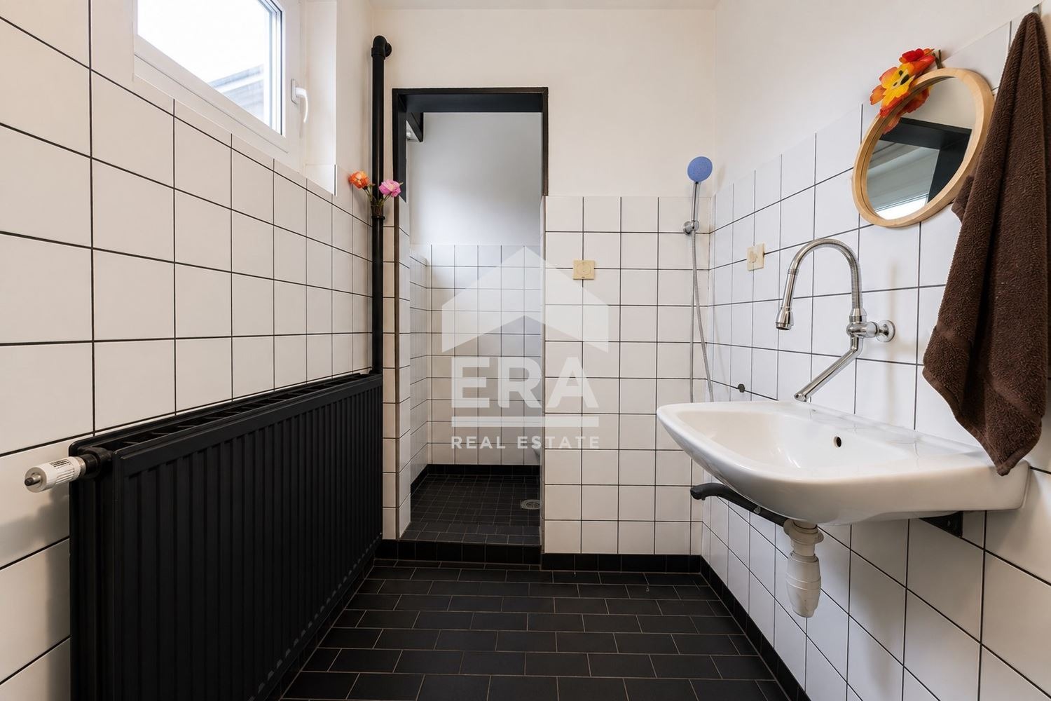 Продава КЪЩА, гр. Стражица, област Велико Търново, снимка 11 - Къщи - 55797654