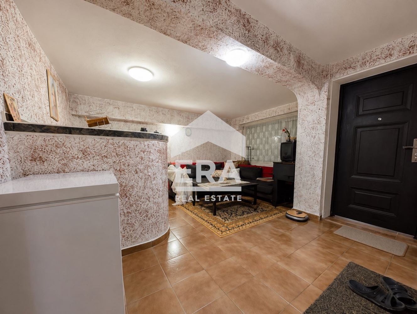 Продава КЪЩА, гр. Стражица, област Велико Търново, снимка 3 - Къщи - 55797654