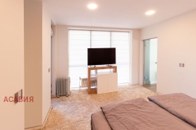 3+ camere da letto Tsentar, Burgas 8