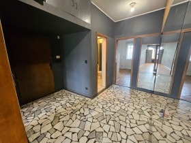 Mais de 3 quartos Iavorov, Sofia 4