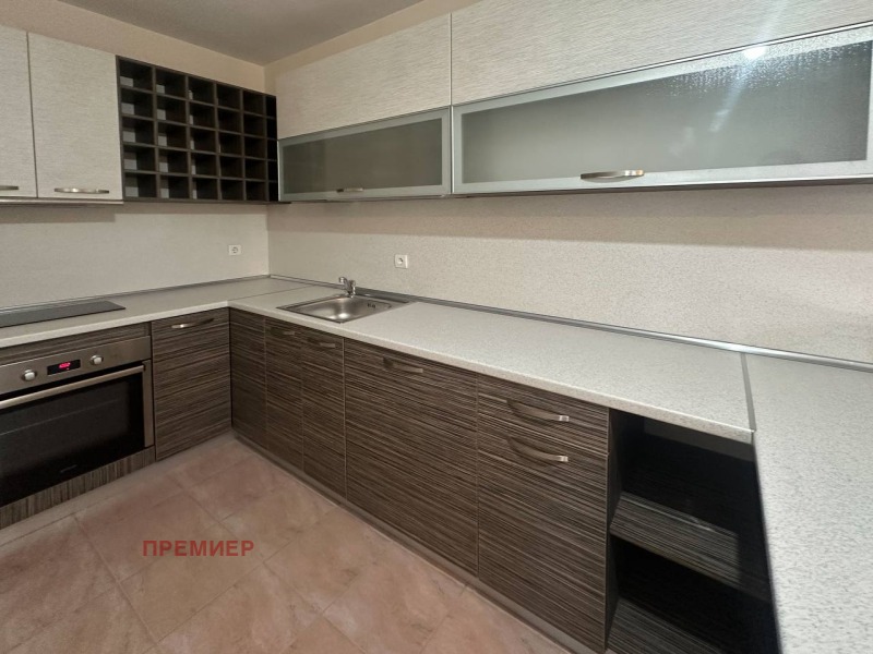 Продава 2-СТАЕН, гр. Бургас, Лазур, снимка 2 - Апартаменти - 52614843