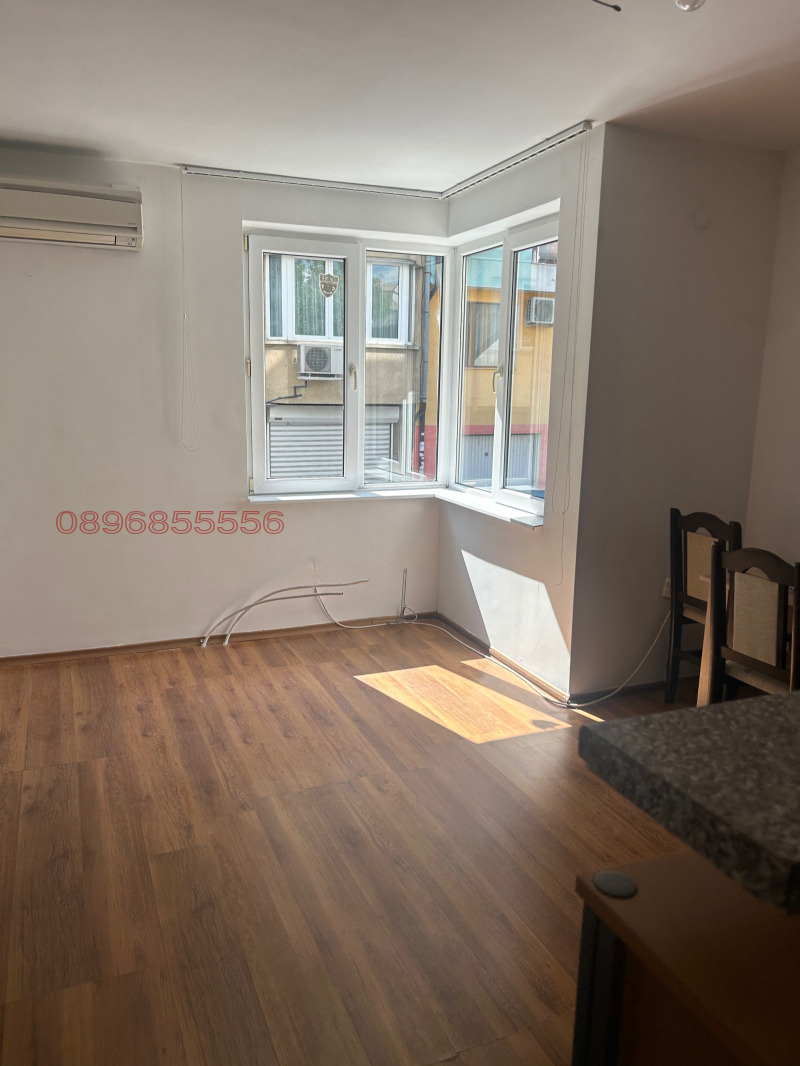 Na prodej  2 ložnice Sofia , Ljulin 8 , 87 m2 | 54050732 - obraz [4]